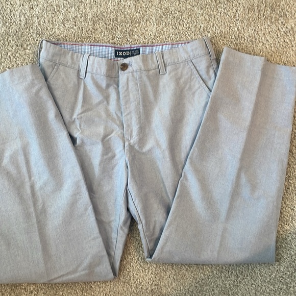 Izod Men’s Dress Pants - Picture 2 of 3